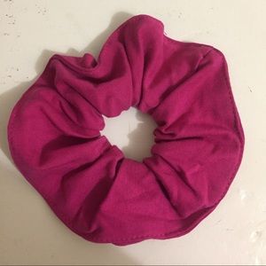 Fuschia scrunchie
